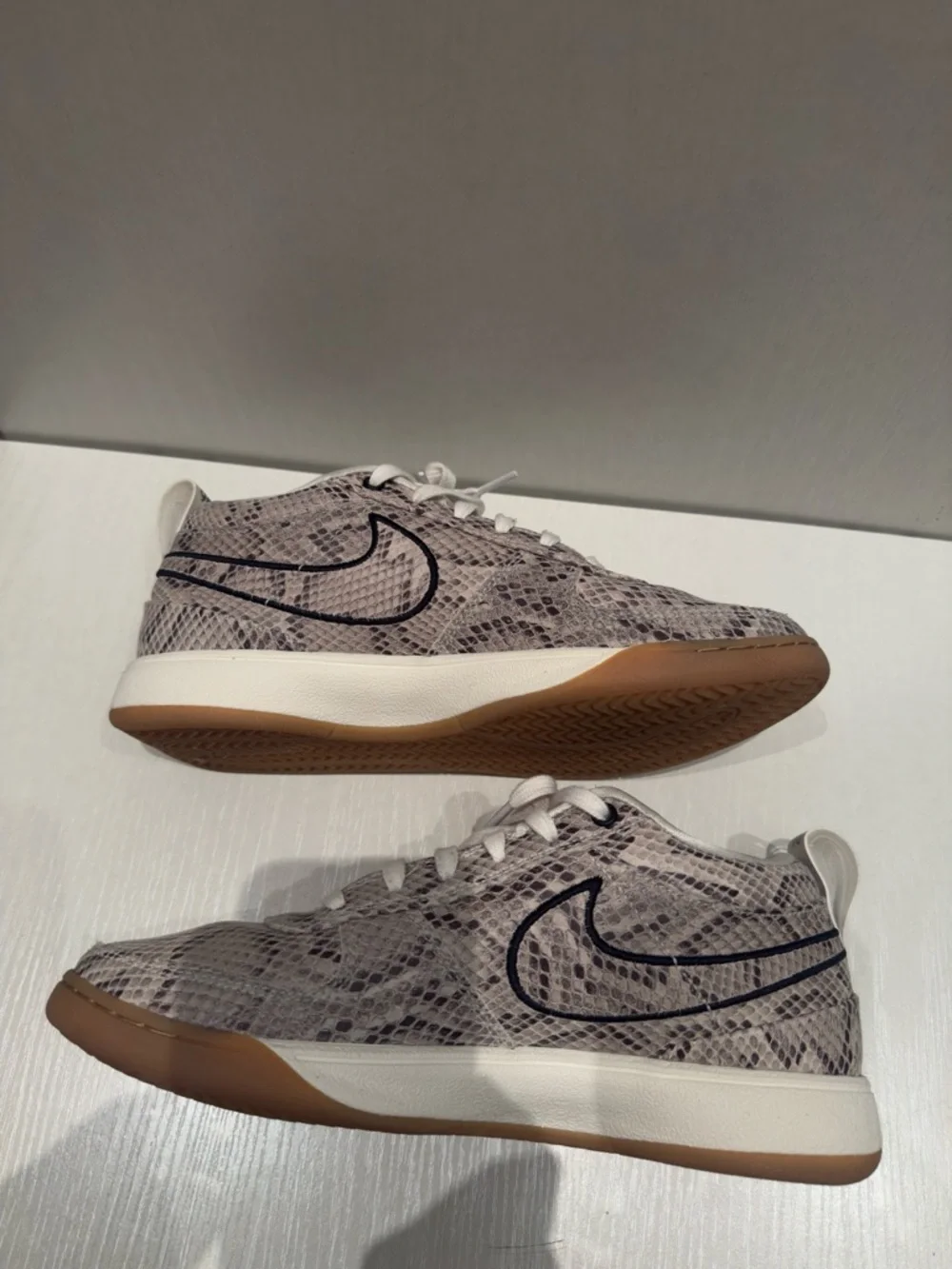 Nike Book 1 Devin Booker Snakeskin Cream/Natural Colorway Unisex M: 9 W: 10.5 - Picture 7 of 13